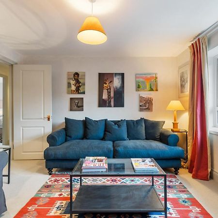 Bright & Cosy Gem ~ Battersea Park View ~ King Bed Lägenhet London Exteriör bild