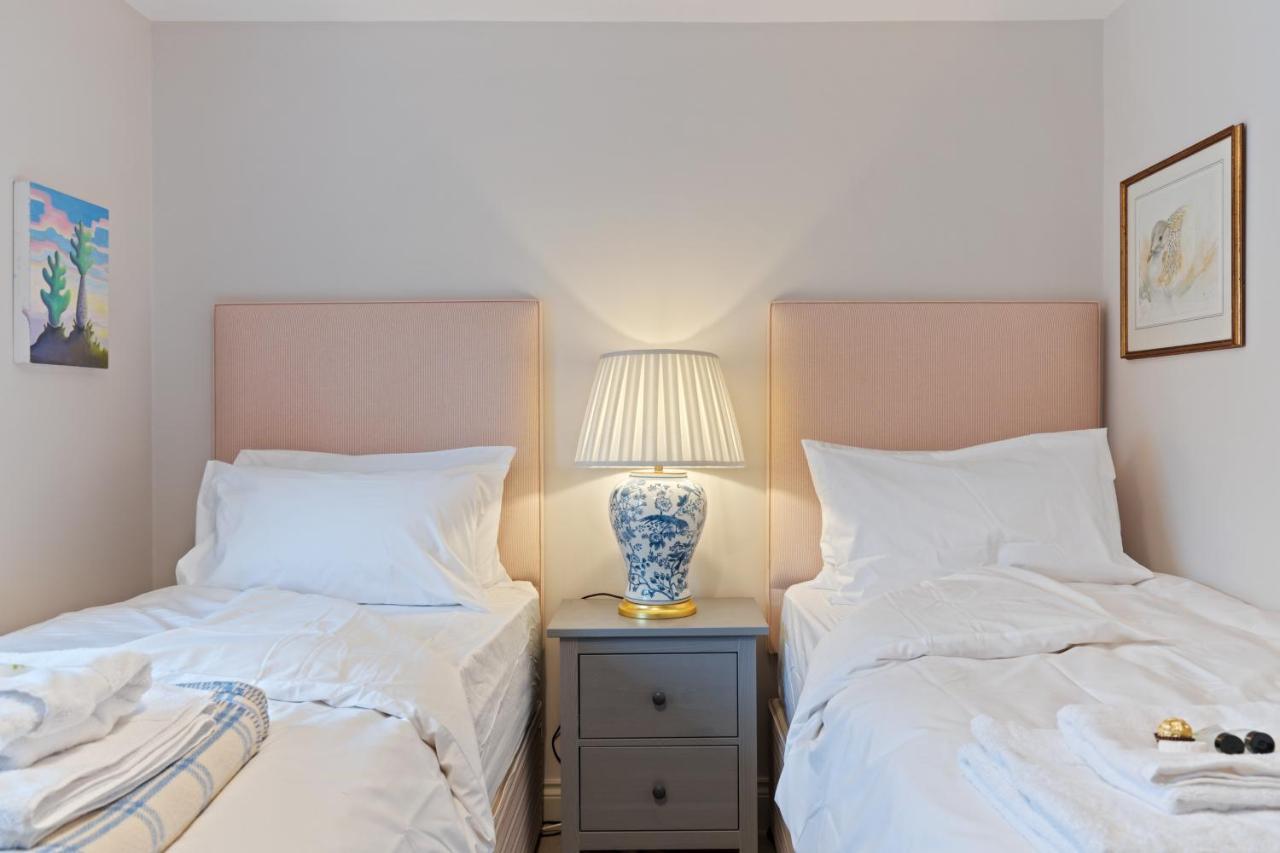 Bright & Cosy Gem ~ Battersea Park View ~ King Bed Lägenhet London Exteriör bild