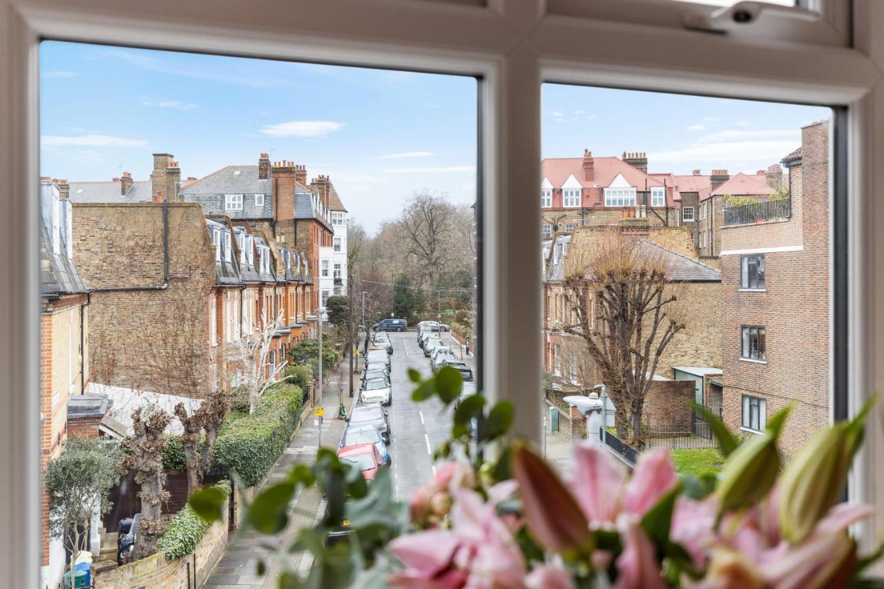 Bright & Cosy Gem ~ Battersea Park View ~ King Bed Lägenhet London Exteriör bild