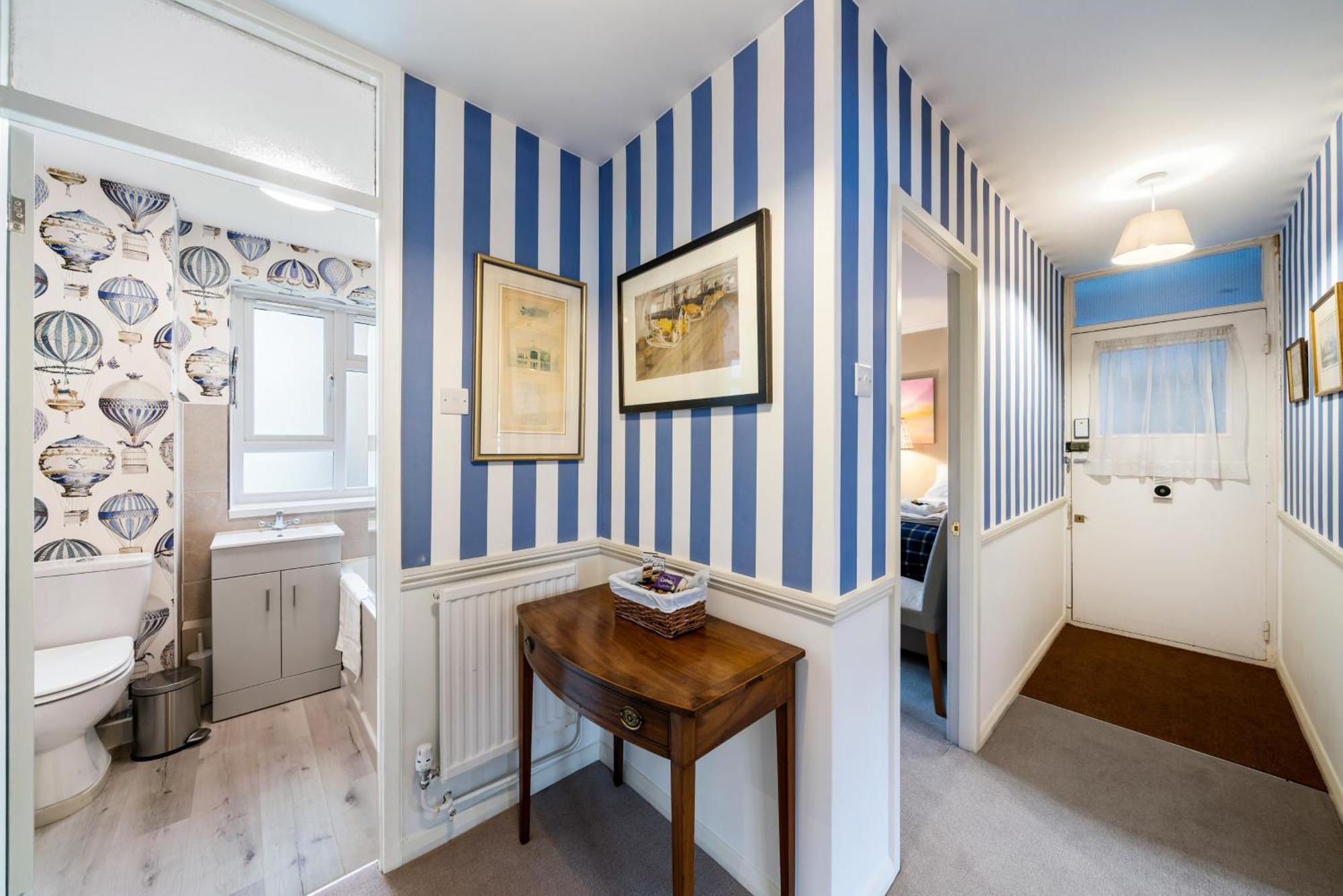Bright & Cosy Gem ~ Battersea Park View ~ King Bed Lägenhet London Exteriör bild